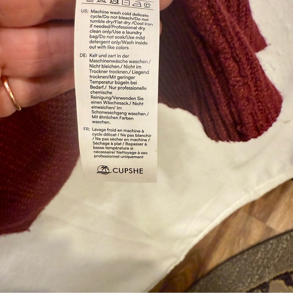 Cupshe Burgundy Long Sleeve Sweater Dress NWT - Picture 7 of 9